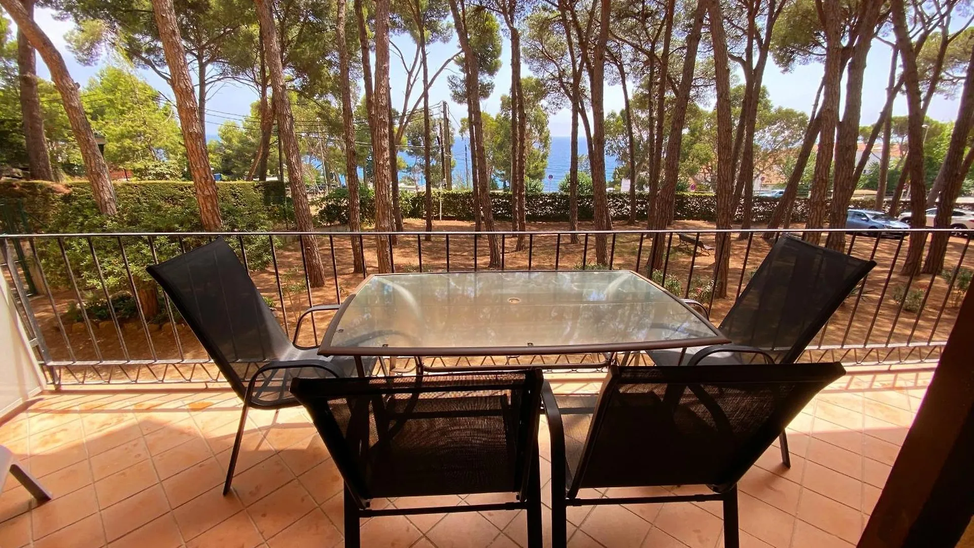 Apartamento Bien Ubicado Vista A Los Pinos Y Al Mar Sant Antoni De Calonge Appartamento